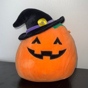 Halloween pumpkin squishmallow